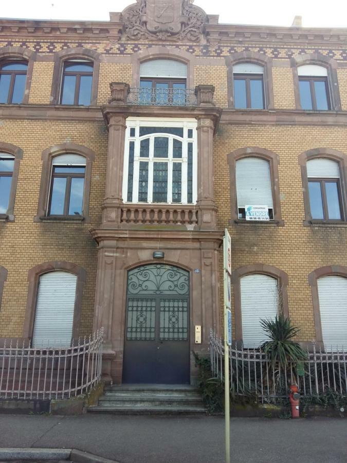 Апартаменти Studio De Charme Au Pied De La Gare Кольмар Екстер'єр фото